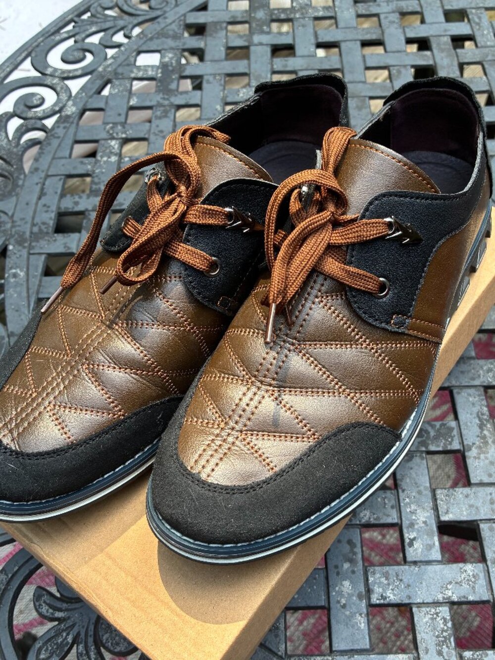 Mens Cosidram casual dress sneakers